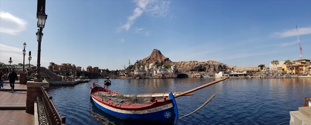 Exploring Tokyo Disney Sea