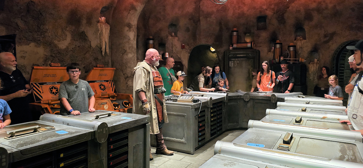 Savi's Workshop at Galaxy's Edge